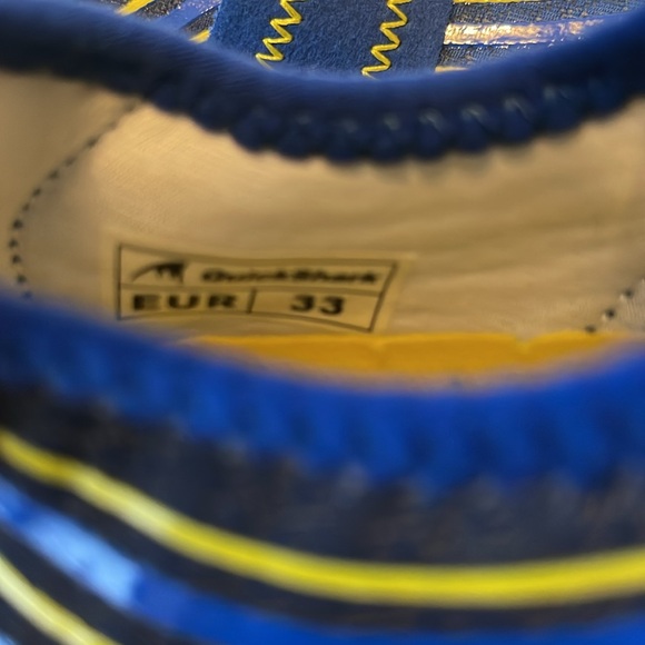 Boy QuickShark water shoes - Picture 6 of 8